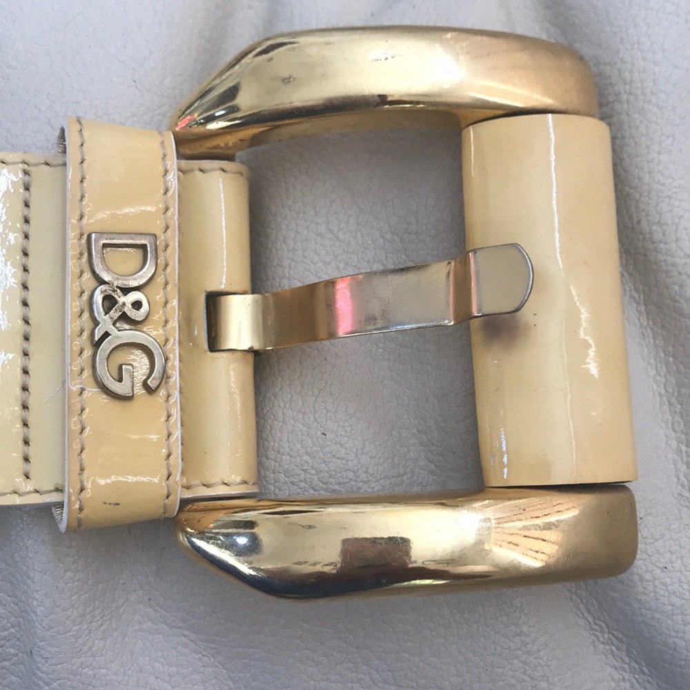 Authentic D&G Yellow patent leather belt - Picture 4 of 5